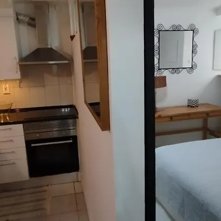 Lxroller Alcantara Riverside Apartment *