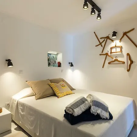 Lxroller Alcantara Riverside Apartment